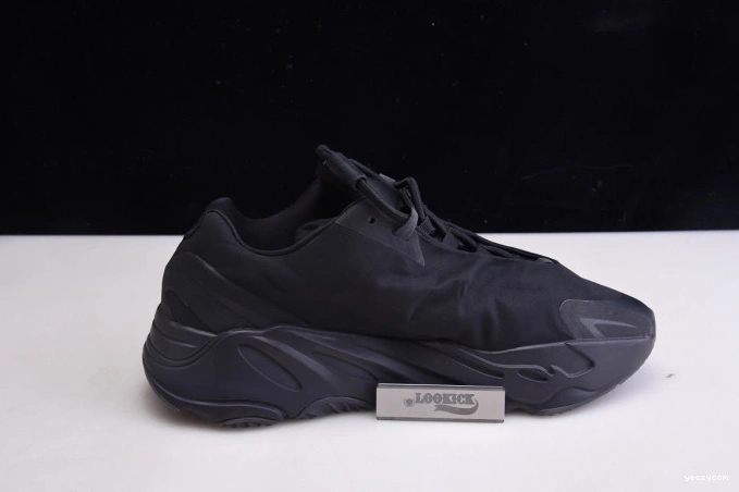 Yeezy Adidas 700 MNVN Boost FV4440 Black Triple 0813